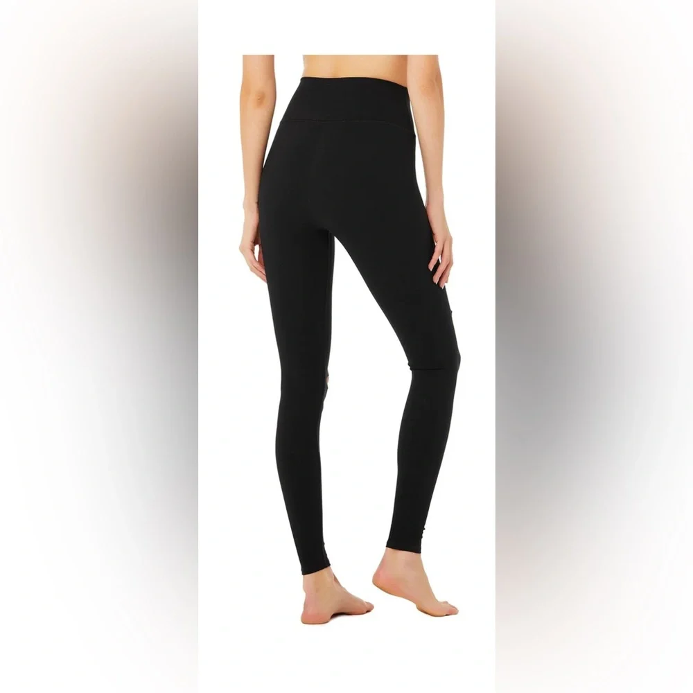 High-Waist Ripped Legging - Picture 3 of 3